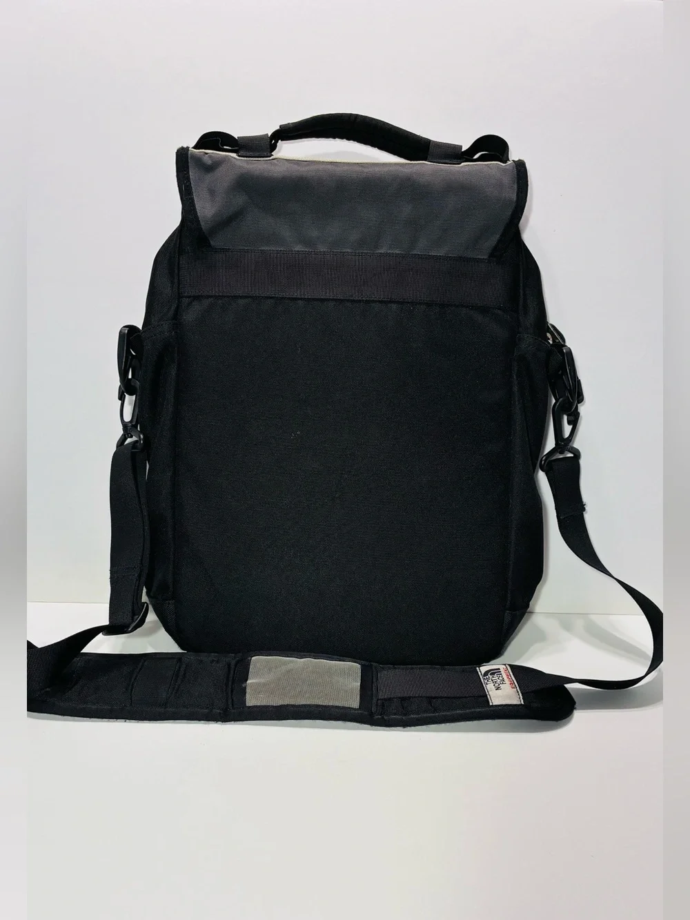 Y2K VTG The North Face Travel Tools Messenger Bag Black Gray Canvas